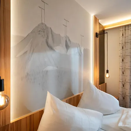 Gaensleit 3* סול
