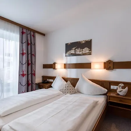 Otel Gaensleit