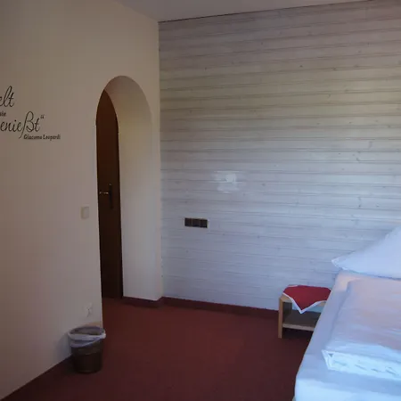 甘丝莱特酒店 酒店