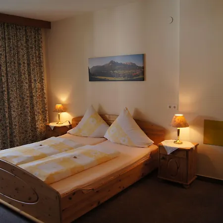 Gaensleit Hotel 3*