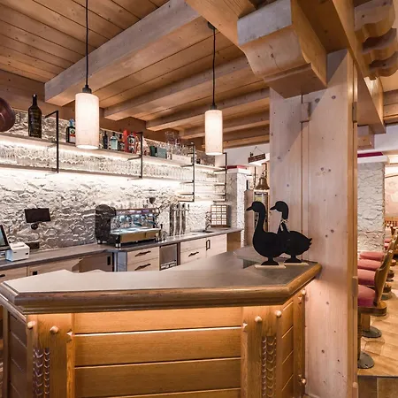 甘丝莱特酒店 3*